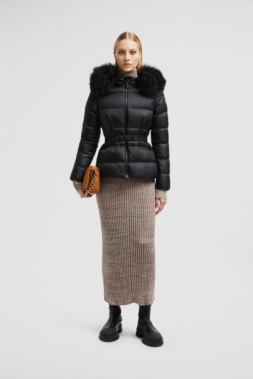 Schwarze kurze daunenjacke damen Clearance